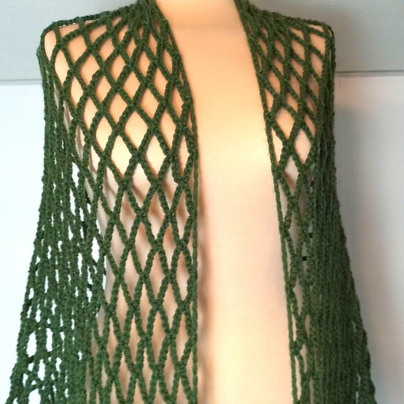Shawl Crochet Extra Large Handmade Fringed Fishnet Large Triangle Wrap - Picture 5 of 8